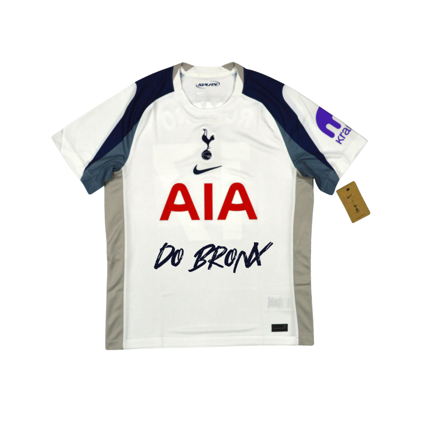 Charles Oliveira contra el Tottenham